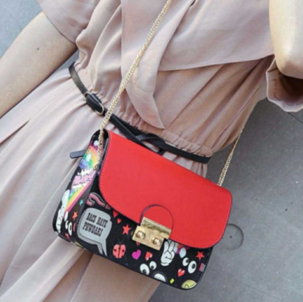🆕️Push Lock Crossbody Bag